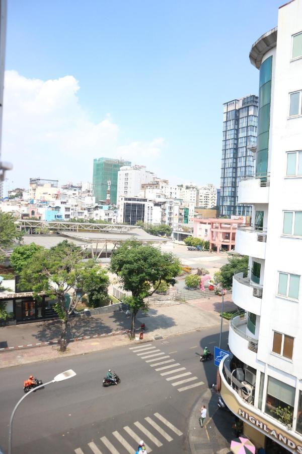 Loan Vo Hostel Ho Chi Minh City Exterior photo