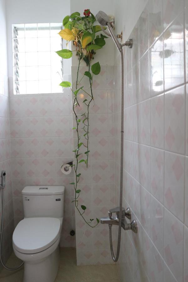 Loan Vo Hostel Ho Chi Minh City Exterior photo
