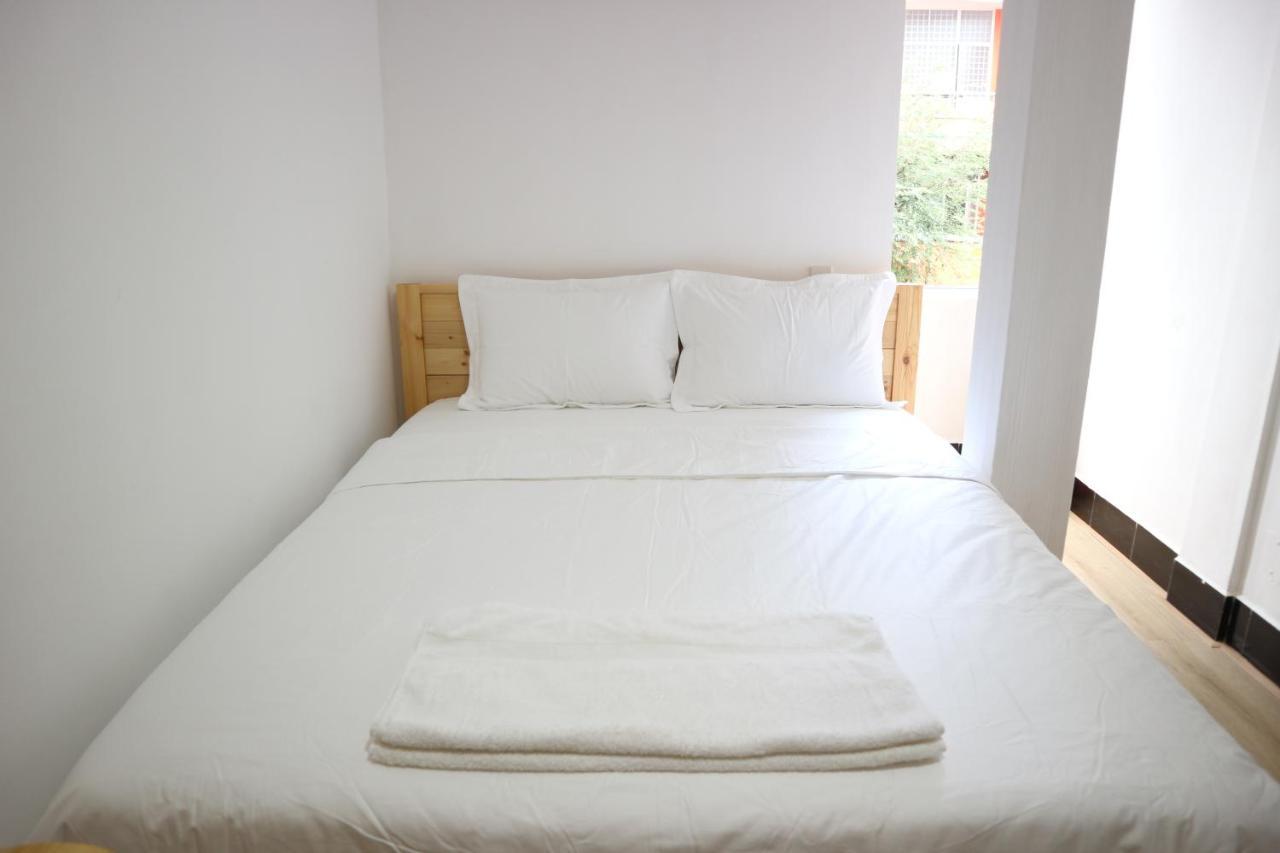 Loan Vo Hostel Ho Chi Minh City Exterior photo