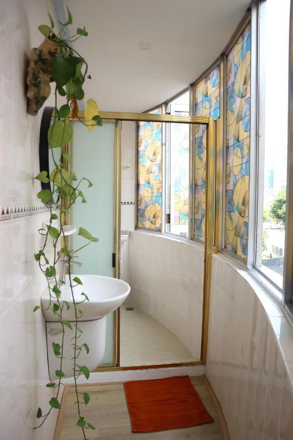 Loan Vo Hostel Ho Chi Minh City Exterior photo